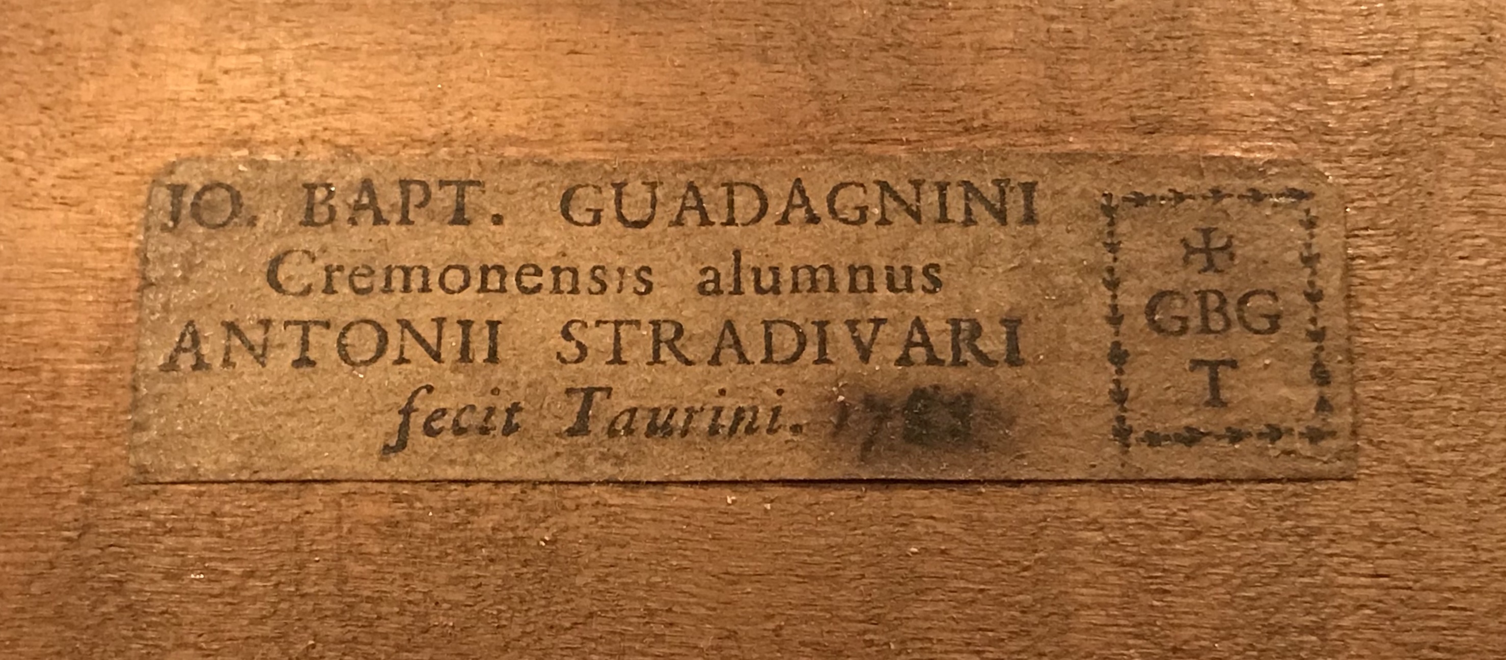 label of the ex-Rostropovich cello, 1783, by G.B. Guadagnini