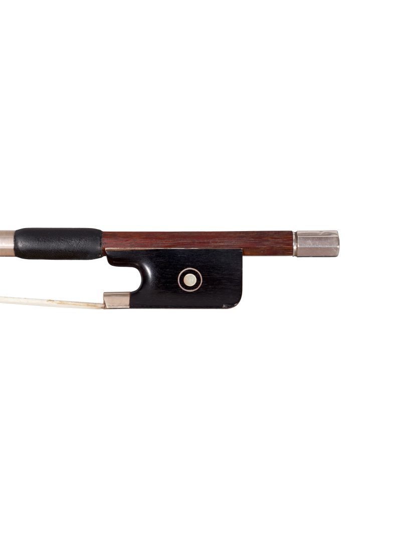A silver-mounted violin bow by Émile Auguste Ouchard, Paris, c1935